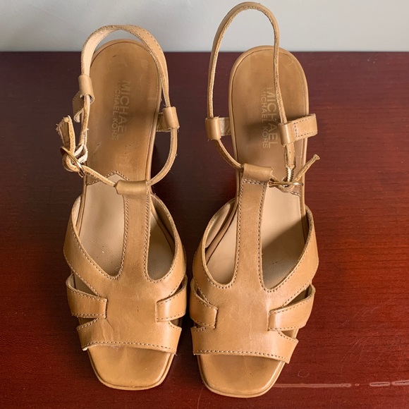 Michael Kors Nude Leather Heels - Picture 2 of 5